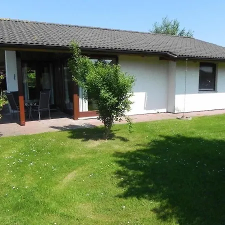 Holiday home J10 Eingefriedetes In Eckwarderhoerne *